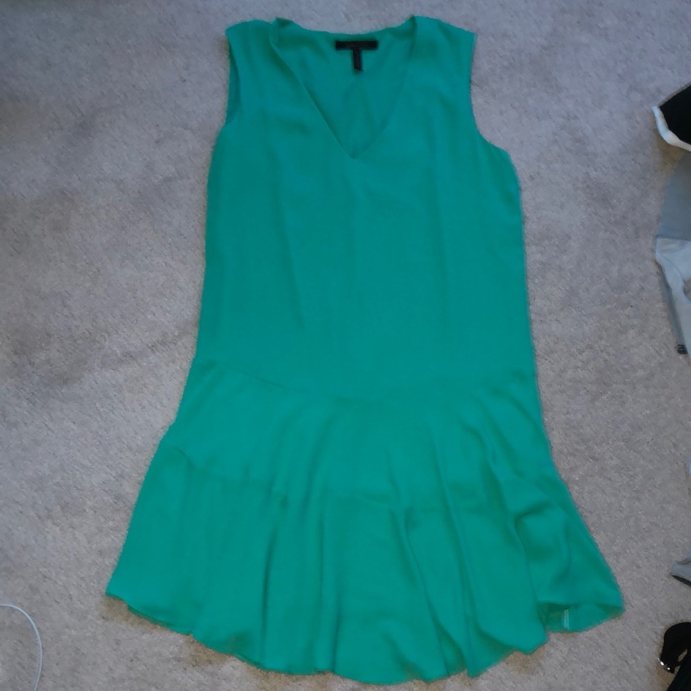 Green light flowy summer dress